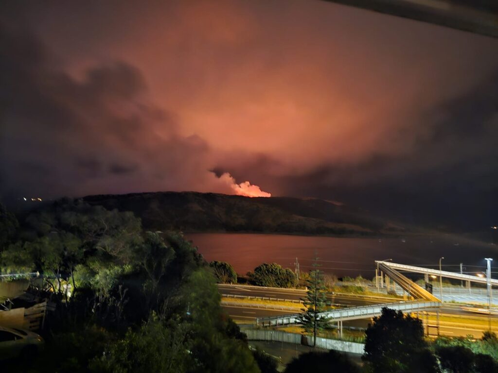Whitireia park Fire - Traffic Fox